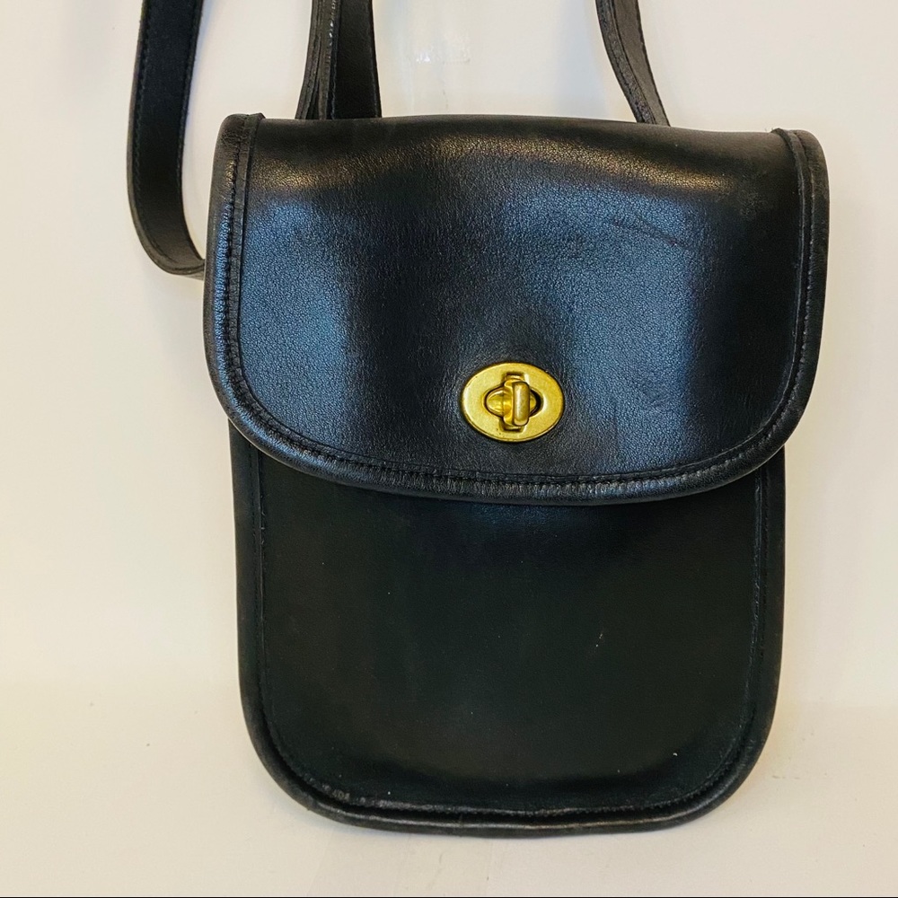 Vintage COACH Scooter Crossbody Bag
